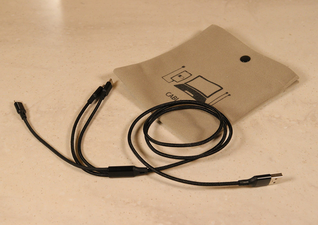 充電器完備