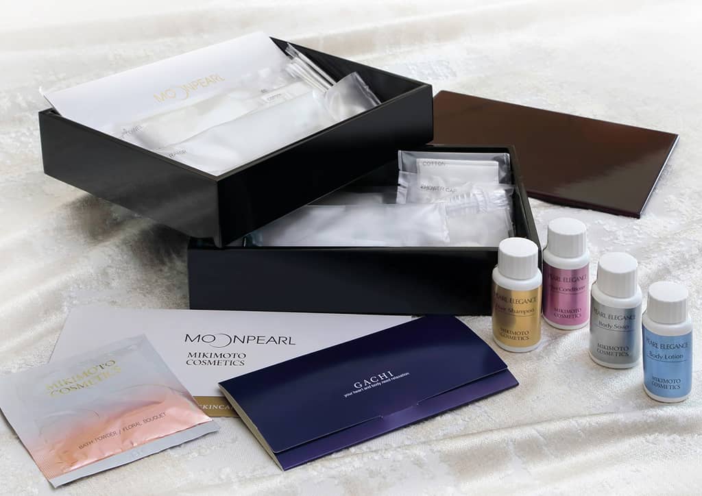 Amenities by Mikimoto Cosmetics & Men's Cosmetic Set